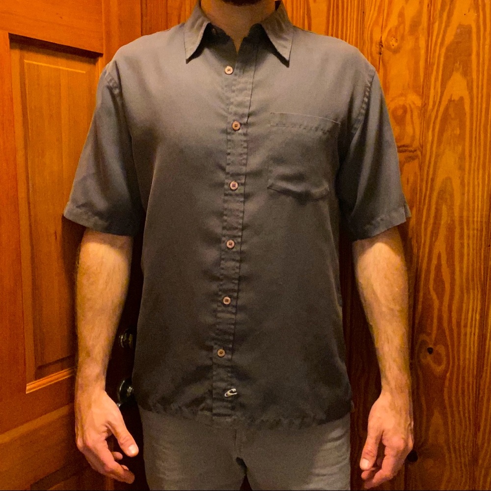 Large O’Neill short sleeve button down shirt